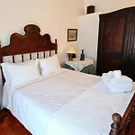 Solar Dos Carvalhos - De Turismo Aparthotel Nazaré